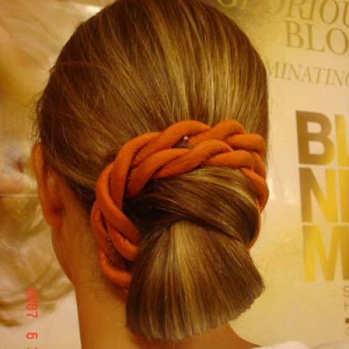 Ejemplo de recogido con moño