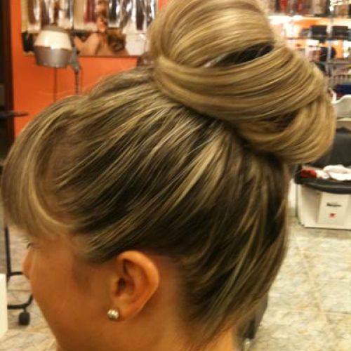 Ejemplo de recogido con moño