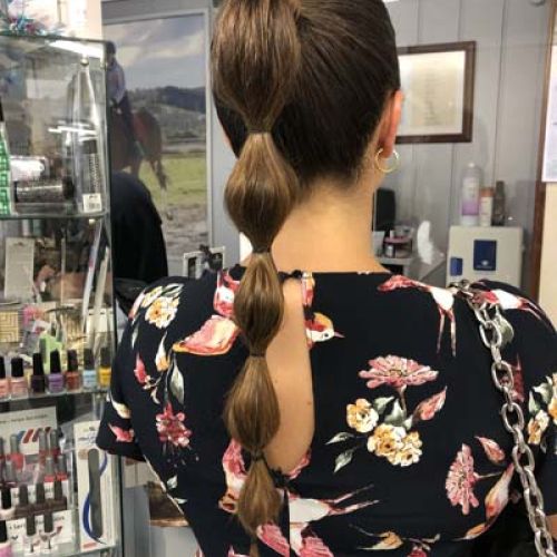 Peinado con coleta